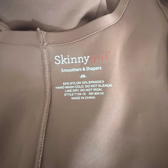 Skinnygirl Chocolate Smoothers & Shapers - Picture 5 of 5